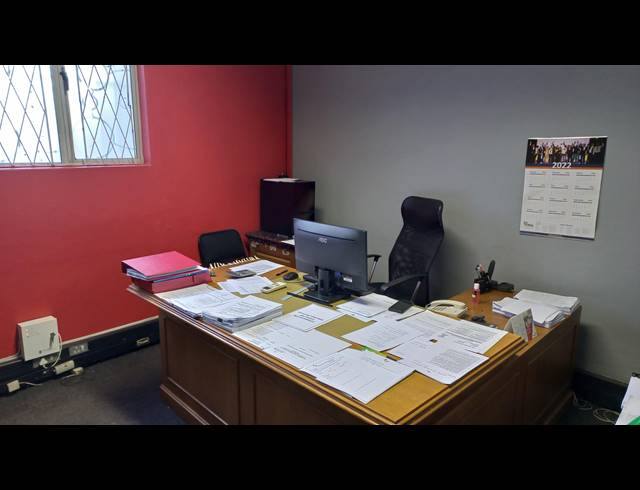 180M² BUSINESS TO LET IN UMBILO